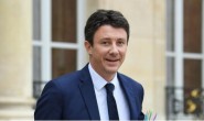 法国政府发言人：将开启女同性恋人工生殖合法化辩论
