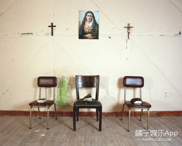 她卧底同性恋治疗室，拍到他们是这样“治疗”同性恋的