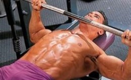 如何锻炼胸肌内侧|肌肉男胸肌