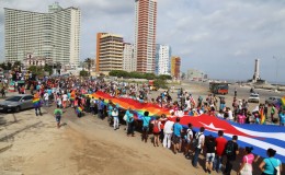 古巴首都同志纪念国际不再恐同日
