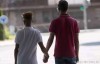 西班牙一男子无故袭击同性恋情侣