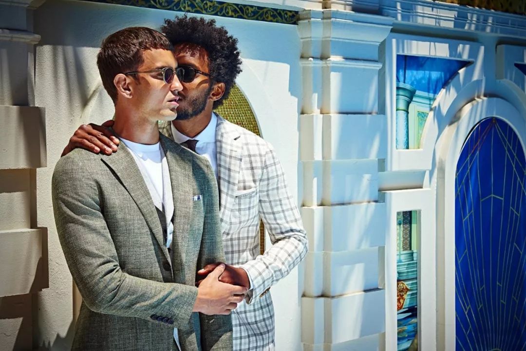 荷兰平价西装品牌Suitsupply 推出首个同性主题广告大片
