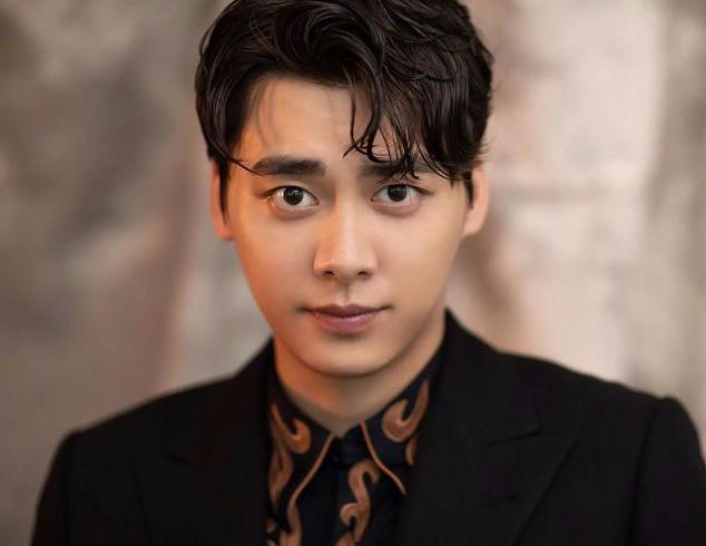 男生冬季搭配真的很难搭配吗?这些吸睛穿搭学会就可以了!