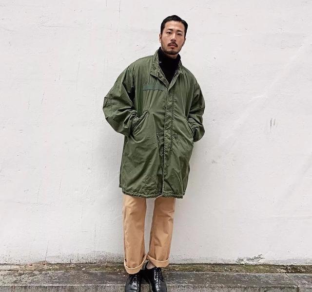 男士穿搭:这个冬天你需要一件高领毛衣