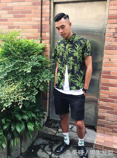 男生剪“三面光”发型才够帅,让你秒变潮男!