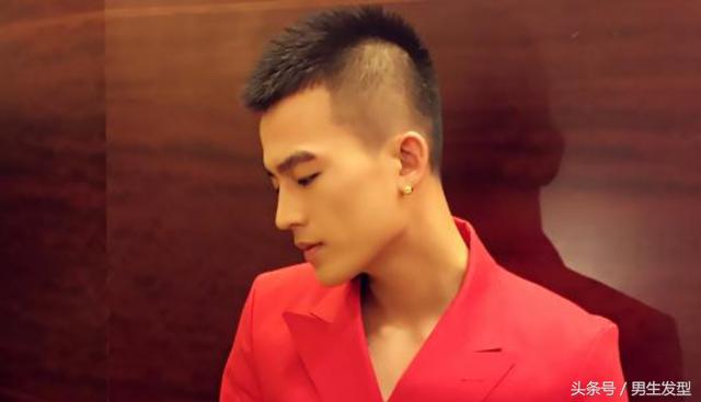 男生18岁以后,请剪这4种发型,超帅!