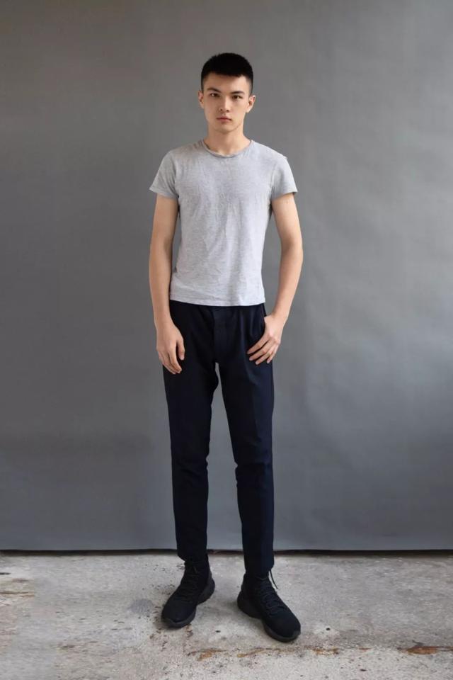 新出的中国男模,我觉得是新生代这一波人里最高级独特的了!