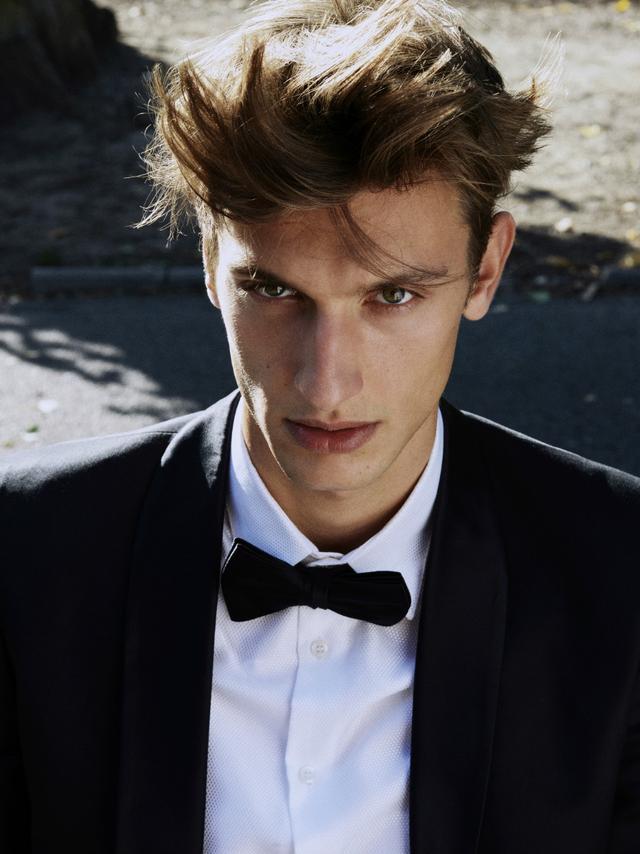 新人男模Romedius Turr,身高一米九颜值超高,以后肯定是超模!