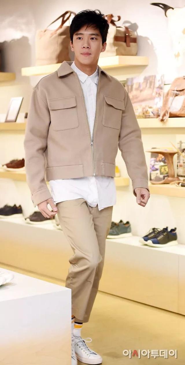 两个非常好看的韩国艺人,怎么就没火呢?