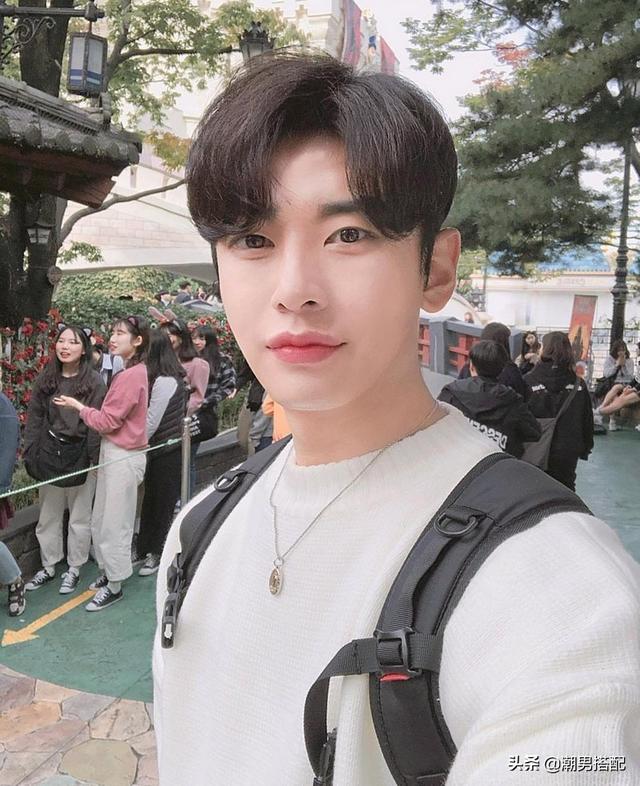 男士什么中分发型,能帅到连自己都不敢相信?