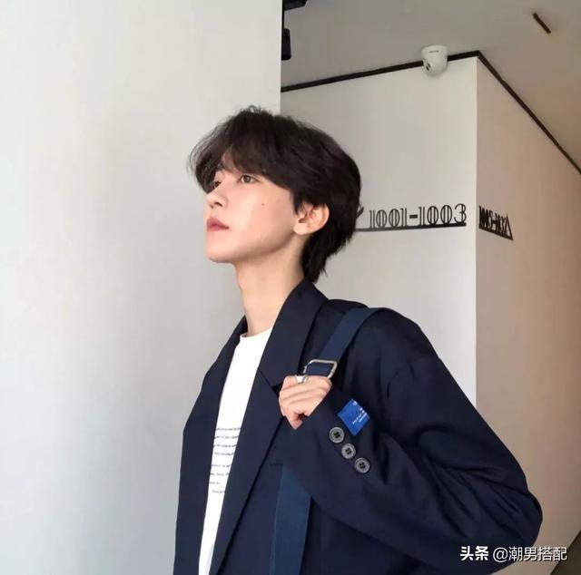 男士什么中分发型,能帅到连自己都不敢相信?