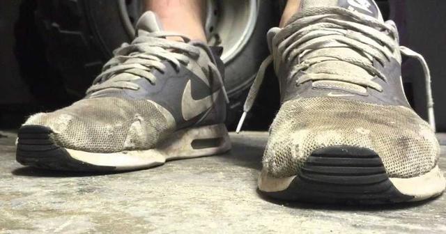 男生洗鞋注意这几点,穿几年都不显旧