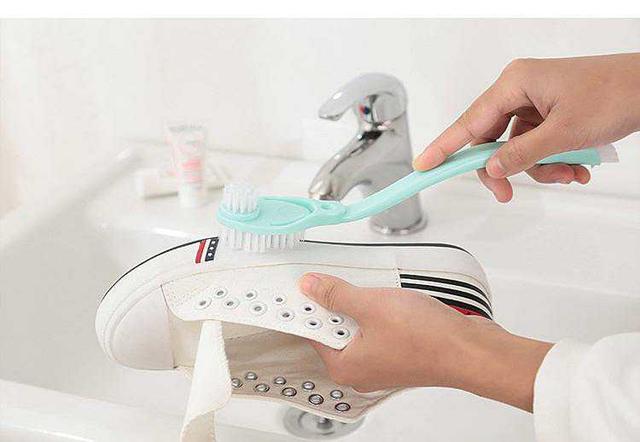 男生洗鞋注意这几点,穿几年都不显旧