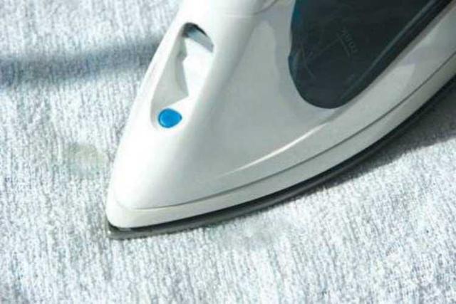 冬季清洗羽绒服,应该注意哪几点?