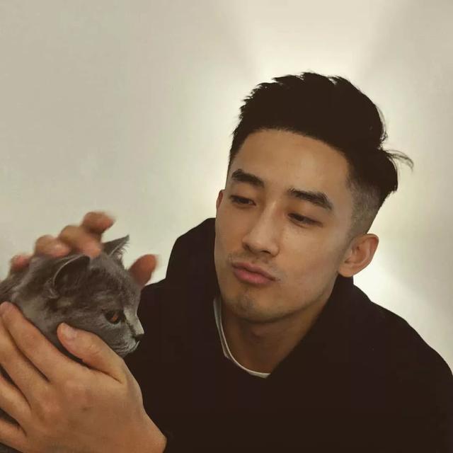 那些曾经风靡网络的名媛们,现在怎么样了?