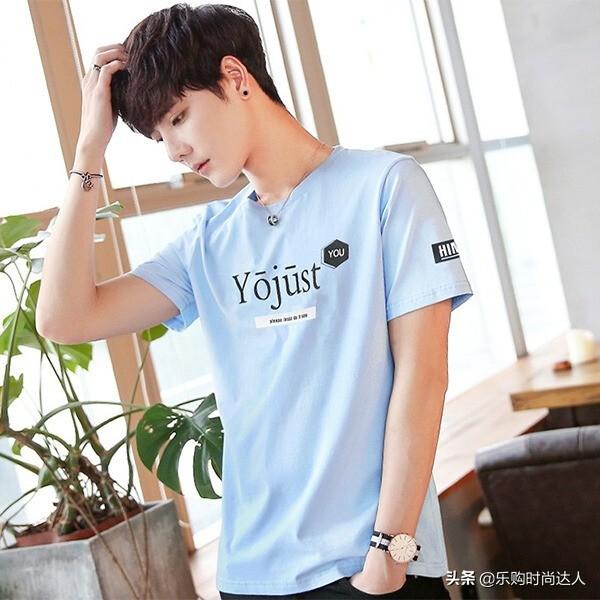 潮男时尚短袖T恤,多彩人生穿出魅力风格