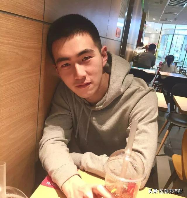 有没有不看脸的男生发型?发型师:来,你跟我剪!