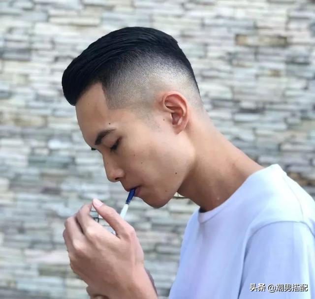 男士如何选择适合自己的发油?大帅逼必备!