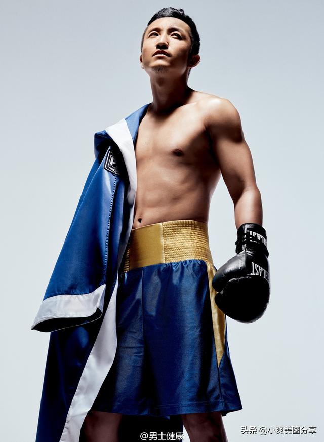 邹市明,汗水洗过的金腰带