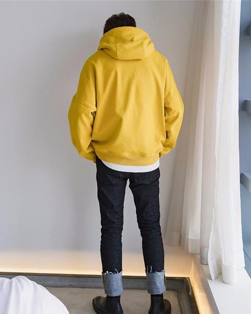 男士时尚:这几款能提升男士格调的单品,你不容错过