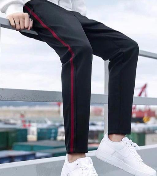 男生想要显高又帅气?几种休闲裤穿搭要了解!