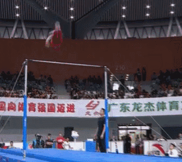 肌肉体操帅哥纪练深火了,萌脸小奶狗有颜有实力~