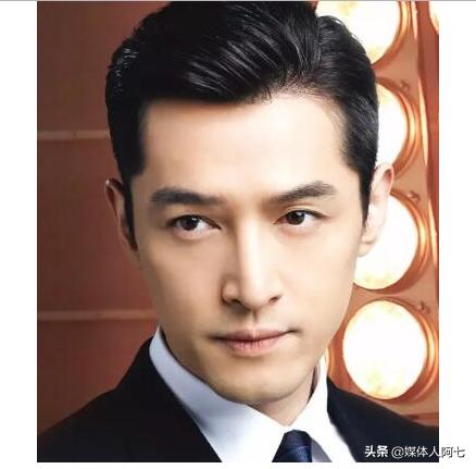 据传这是2019年最火的发型,但胡歌同学忍不了