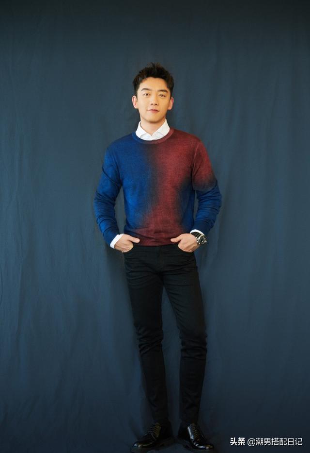 郑恺黑色西服套装笔挺利落,都市熟男范儿十足,精英感尽显