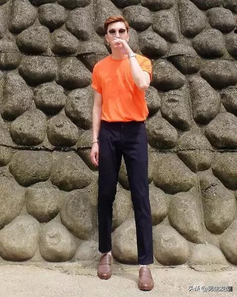 3套男生春季撞色帅气搭配,赶紧穿起来吧!