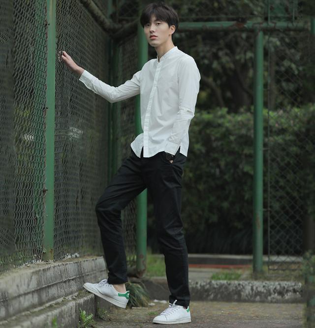 会穿白衬衣的男生,魅力一般不会太低