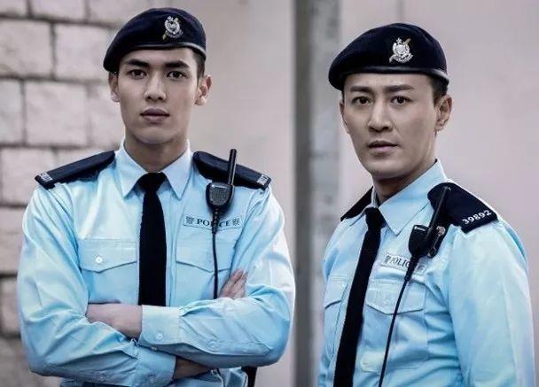 与男神林峰在剧中情同手足!25岁英皇力捧新星自爆:我是他的粉丝