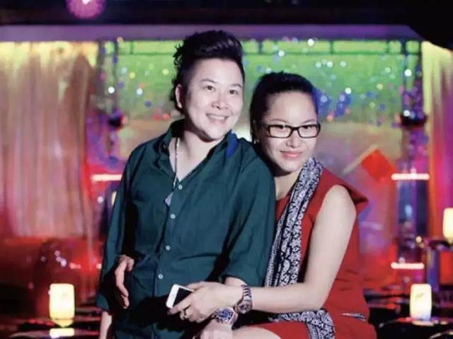 台湾同性婚姻登记第1天:厮守男友25年,蔡康永终于不再孤军奋战