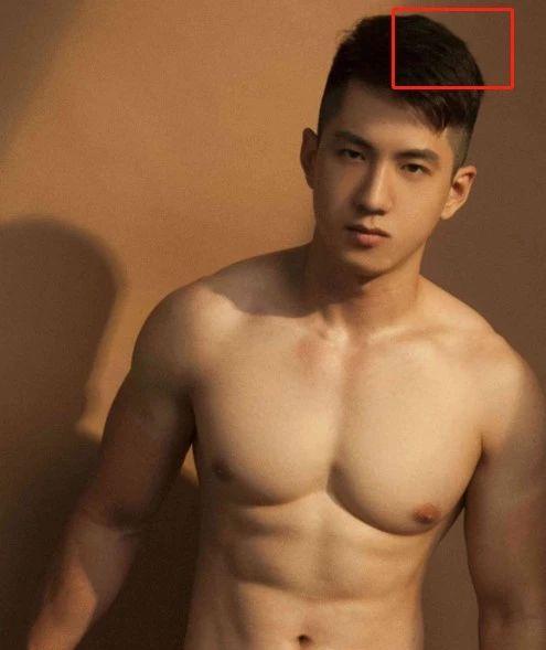 男模被批修图过猛?真相是那里歪了