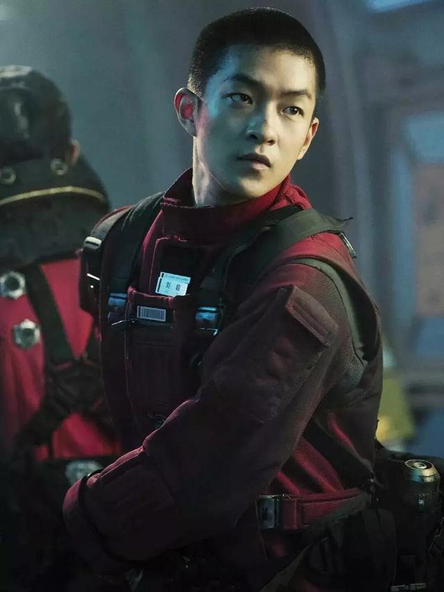 从寸头的刘启,到温文尔雅的五阿哥,在到满是心机的影子长安