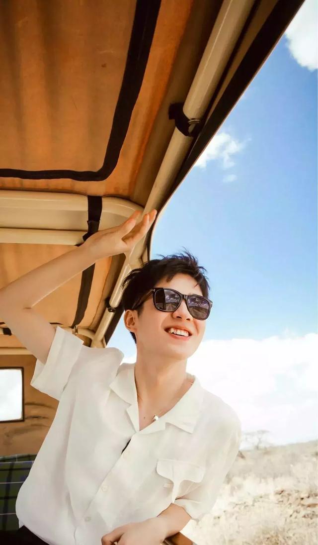 刘昊然时而霸道系，时而小清新，时而呆萌可爱