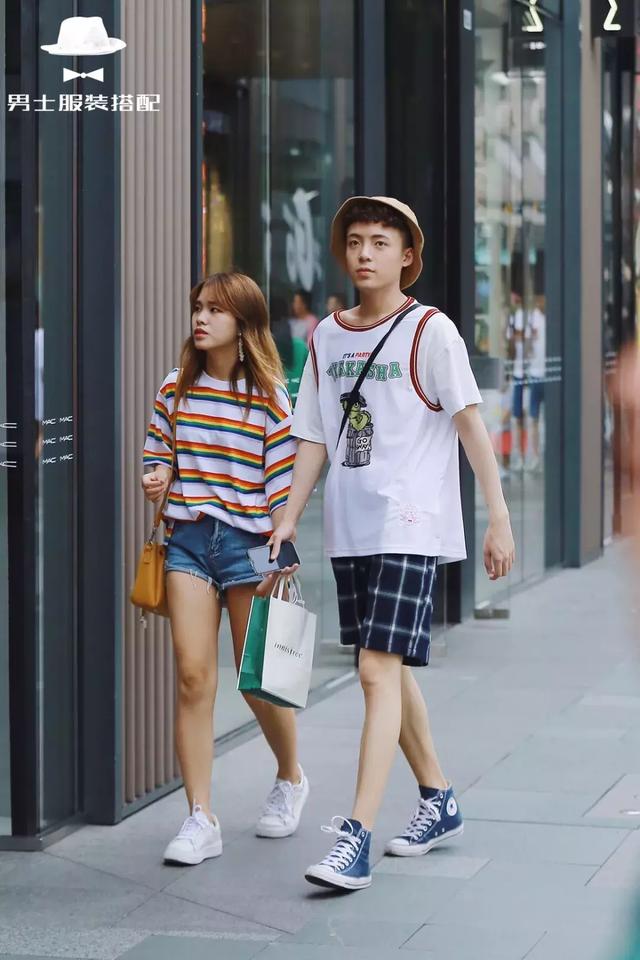 打了几十年球,你才告诉我「球衣」还可以这样穿搭上街?