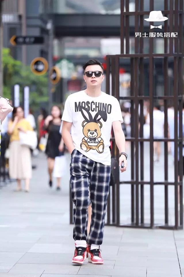 “养眼”的街拍着装,到底应该怎么穿?