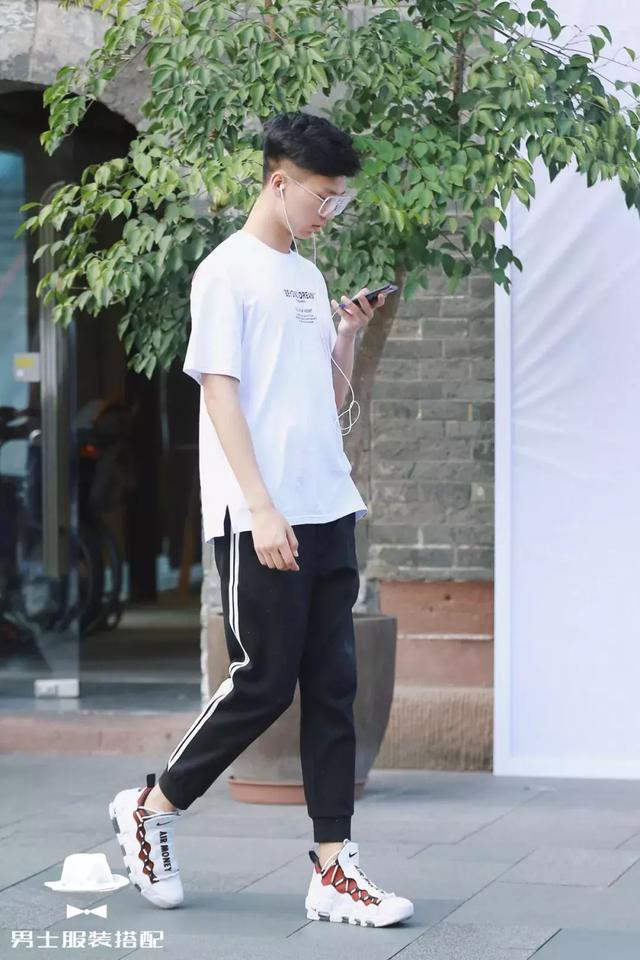 为什么时尚达人今年都喜欢穿这条裤子?