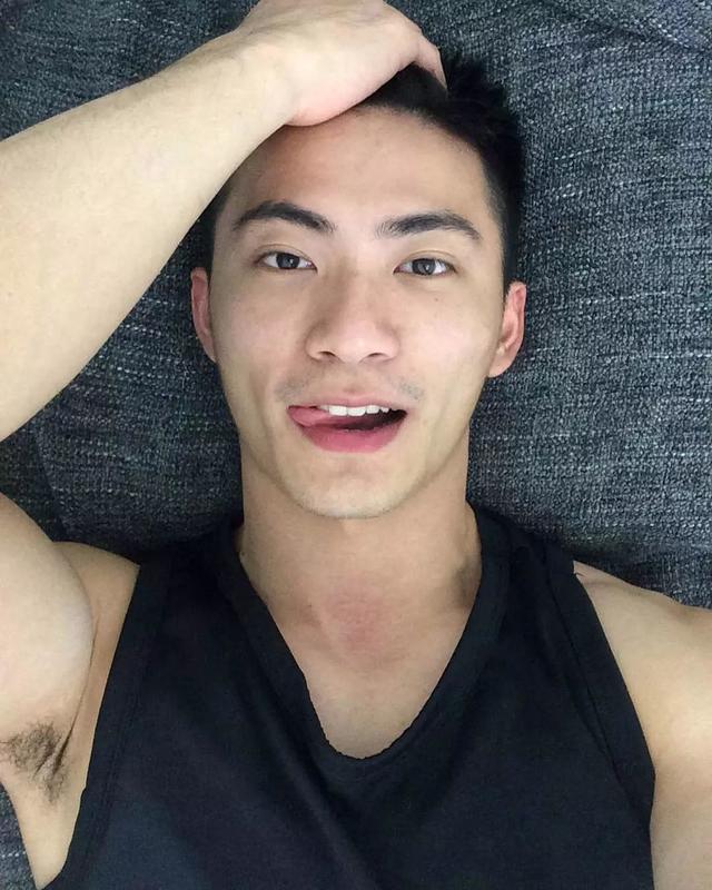 台湾第一同志天菜 可口想扑倒!