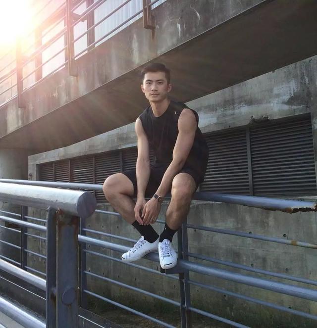 台湾第一同志天菜 可口想扑倒!