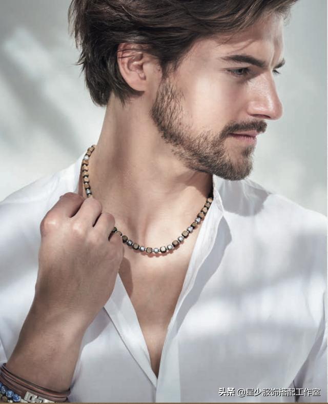 夏天男士衬衫怎么穿?3个技巧教你穿出闷骚范儿
