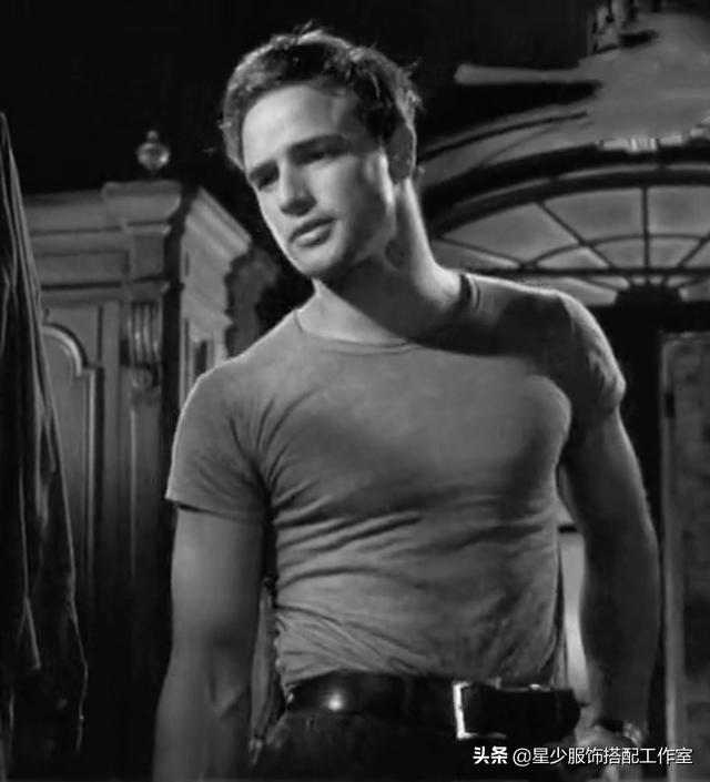 男人穿T恤太平凡?掌握这3点,基础款也能很性感