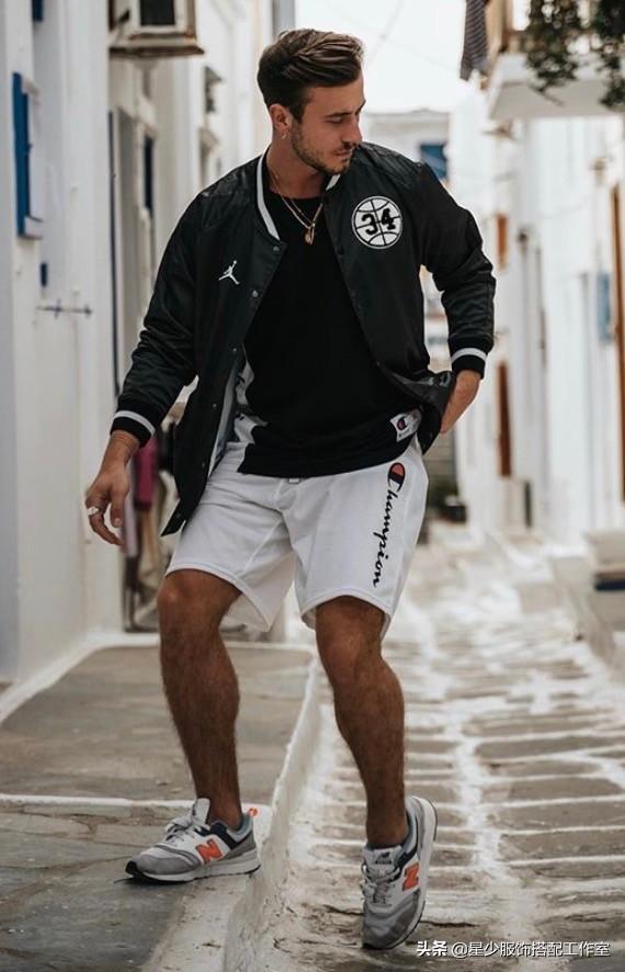 男人长袖短裤椰子鞋丑?从“被吐槽”到“被夸赞”只差这三招