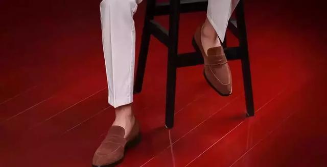 这双神鞋要怎穿?穿对了就是绅士!