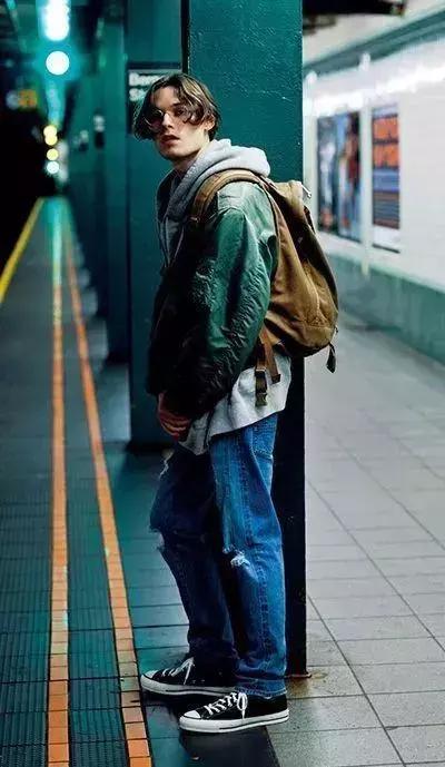 只会飞行夹克+卫衣?这7个小技巧让你玩转飞行夹克