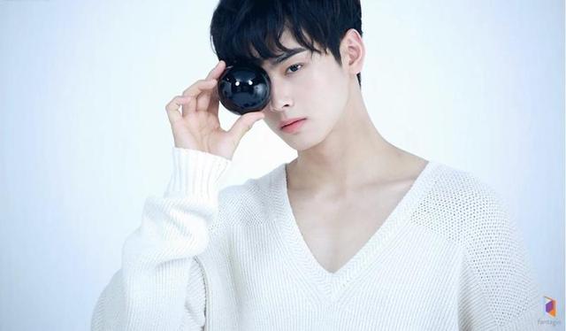 看似是「白斩鸡」的车银优肌肉又升级了:硬汉气质扑面而来