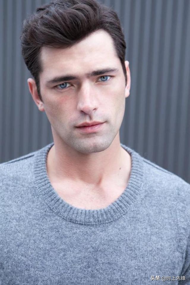 脸蛋帅到连男生都沦陷!“超模圈一哥”Sean O'Pry庆祝30岁生日