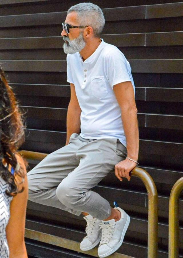 这件你都叫不出名字的上衣,夏天上身却超级有型