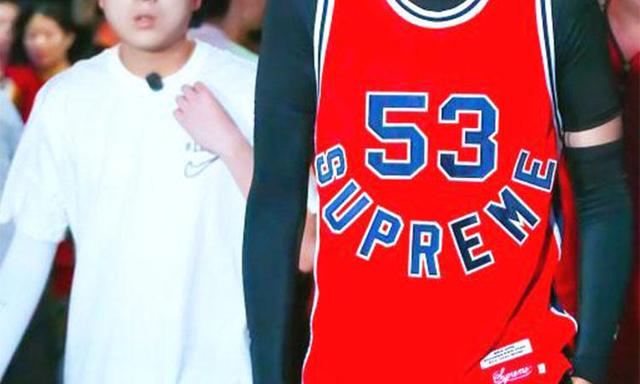 T恤有多种穿法,让你玩转这个夏季