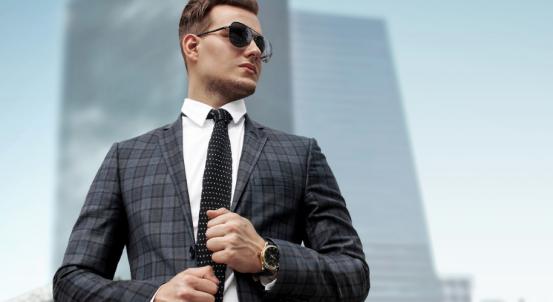 商务男士标配装扮,让生活充满仪式感